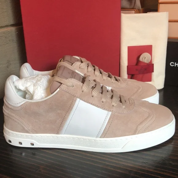 Valentino Rockstud lace up sneakers NWT - Picture 12 of 17